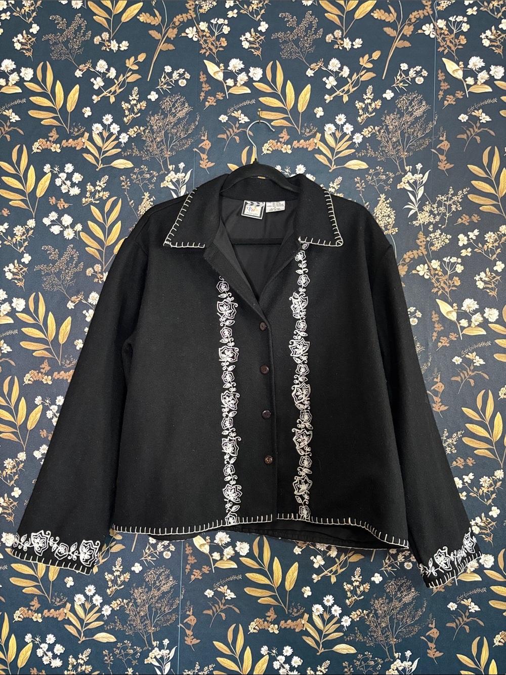 Vintage Take Two Embroidered Black Women's Button-Front Jacket Size L